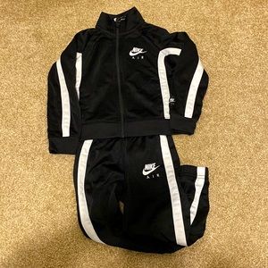 Nike Track Suit Toddler Boy Size 3T Black and White
